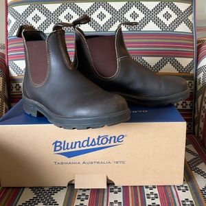 Brown Blundstone Chelsea Boots